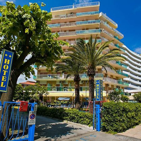 Hotel Antares San Benedetto del Tronto Eksteriør billede