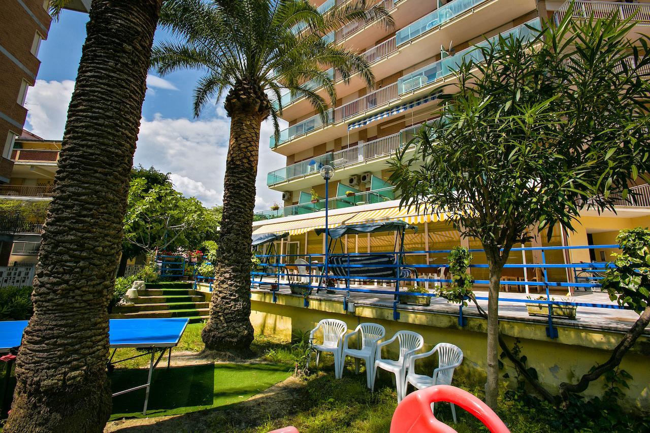 Hotel Antares San Benedetto del Tronto Eksteriør billede